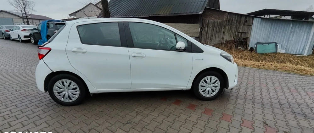 Toyota Yaris cena 28900 przebieg: 41000, rok produkcji 2018 z Warszawa małe 154